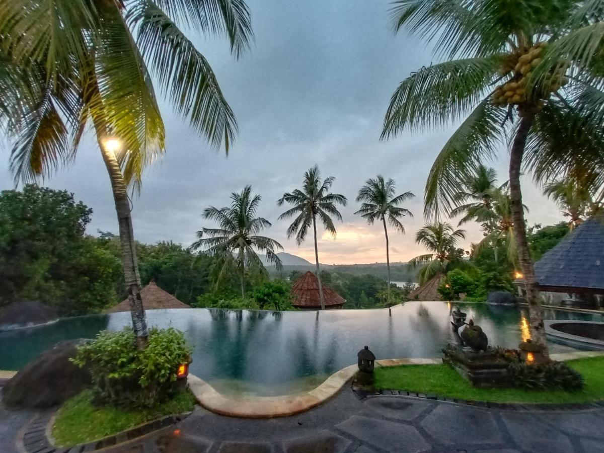 Taman Wana Resort Negara  Exterior foto