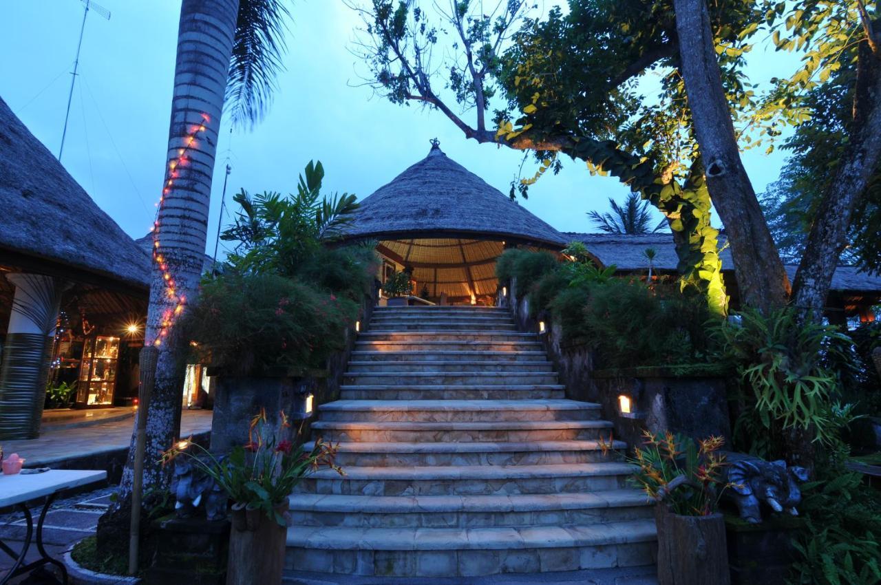 Taman Wana Resort Negara  Exterior foto
